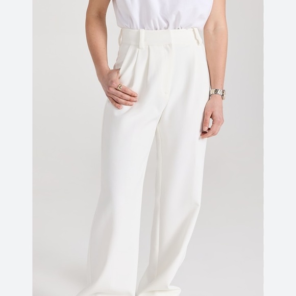 NWT Favorite Daughter The Shortie Favorite Pant in Ivory - Picture 3 of 6